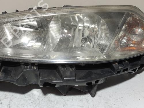 Faro izquierdo RENAULT MEGANE II (BM0/1_, CM0/1_) [2001-2012]  10164961