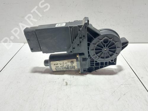 Motor do elevador de vidro frente direito VW PASSAT B5.5 Variant (3B6) [2000-2005]  31331140