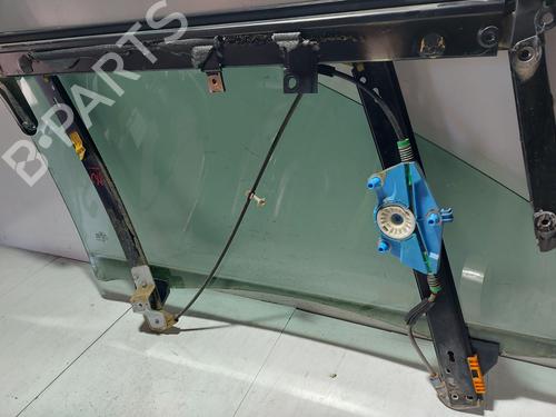 Rudehejsemekanisme ventre foran AUDI A4 B6 (8E2) 1.9 TDI | BP32420816C22