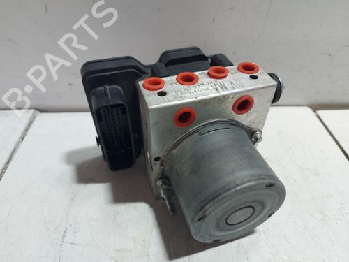 Used ABS pump VW POLO VI (AW1, BZ1, AE1) 1.0 (75 hp) 33053294