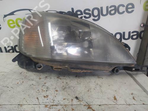 Used Right headlight MERCEDES-BENZ M-CLASS (W163) ML 430 (163.172) (272 hp) 8701366