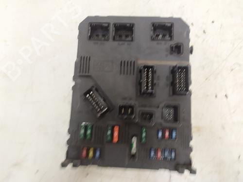 Used Fuse box PEUGEOT 206 CC (2D) 2.0 S16 (136 hp) 27382100