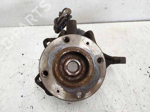 Used Left front steering knuckle PEUGEOT 208 I (CA_, CC_) [2012-2021]  32348821