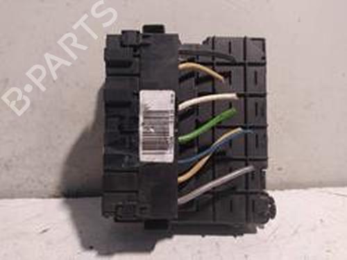 Fuse box PEUGEOT 307 Break (3E) 2.0 HDI 110 | BP8716086E1 