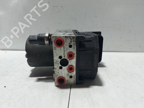 Used ABS pump TOYOTA AVENSIS (_T25_) 1.8 VVT-i (ZZT251_, ZZT251R) (129 hp) 31800368