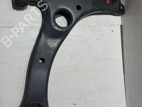 Used Right front suspension arm TOYOTA PRIUS Liftback (_W2_) 1.5 Hybrid (NHW20_, NHW20R) (112 hp) 32979221