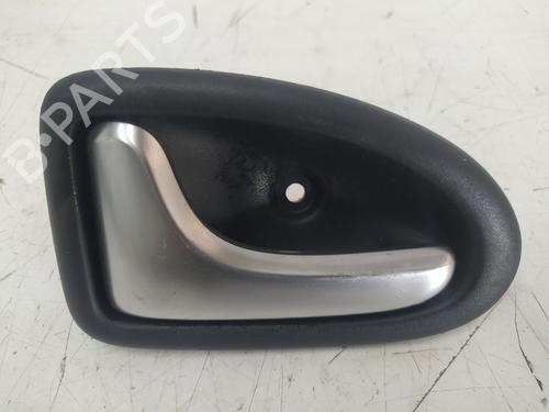 Used Front left interior door handle RENAULT CLIO II (BB_, CB_) 1.2 16V (BB05, BB0W, BB11, BB27, BB2T, BB2U, BB2V, CB05,... (75 hp) 12509544