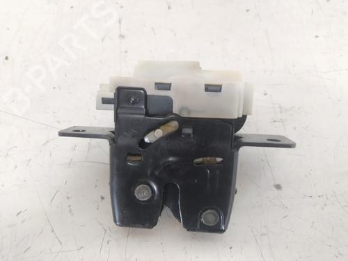 Tailgate lock RENAULT MEGANE II Saloon (LM0/1_) 1.6 16V (LM1R, LM0C) 8200076240E |
