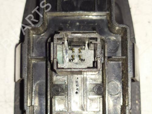 Right front window switch PEUGEOT EXPERT Van (VF3A_, VF3U_, VF3X_) 1.6 HDi 90 8V | BP33464744I26 - Image 2