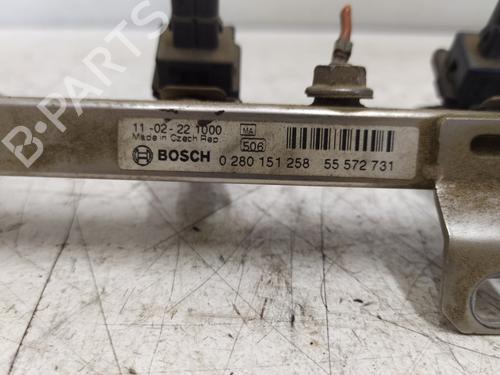 Injection rail CHEVROLET AVEO Hatchback (T300) | BP30569827M98