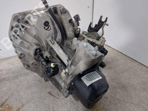 Gearbox DACIA SANDERO II  | BP30319199M3  - Image 7