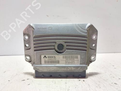 Used Engine control unit (ECU) RENAULT MEGANE II (BM0/1_, CM0/1_) 2.0 16V (BM0U, CM0U) (135 hp) 18321551