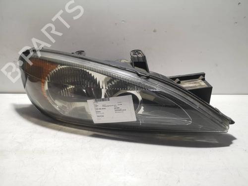 Used Right headlight NISSAN PRIMERA Hatchback (P11) [1996-2002]  8708713