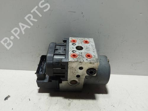 Used ABS pump VOLVO V40 Estate (645) 1.9 DI (102 hp) 22649260
