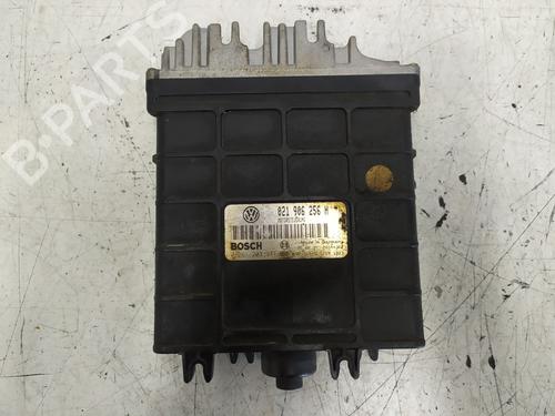 Używane Sterownik / Moduł silnika VW TRANSPORTER T4 Bus (70B, 70C, 7DB, 7DK, 70J, 70K, 7DC, 7DJ) [1990-2004]  30549442