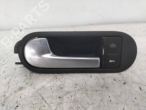 Used Front left interior door handle VW GOLF PLUS V (5M1, 521) [2004-2013]  11048271