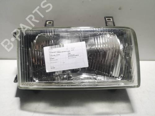 Used Right headlight VW TRANSPORTER T4 Van (70A, 70H, 7DA, 7DH) 2.4 D (78 hp) 8710082