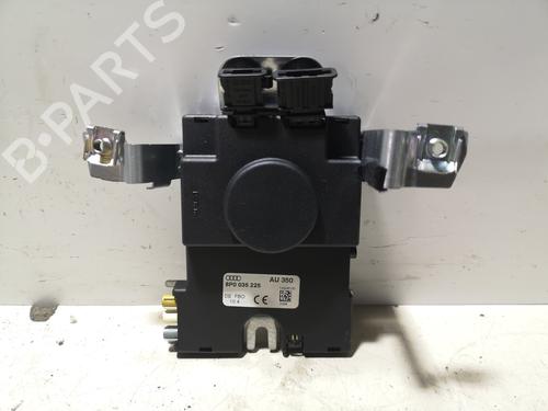 Used Electronic module AUDI A3 Sportback (8PA) 2.0 FSI (150 hp) 16305906