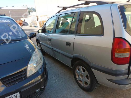 Left headlight OPEL ZAFIRA A MPV (T98)  | BP23001942C28 