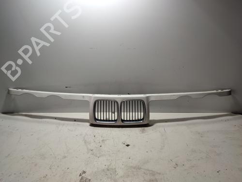 Used Grille BMW 5 (E34) 525 tds (143 hp) 13908820