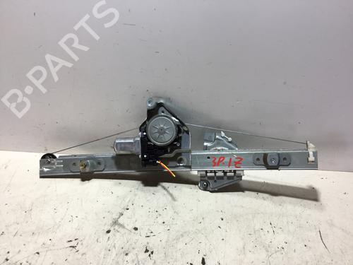 Front left window mechanism SUZUKI GRAND VITARA II (JT, TE, TD) 1.9 DDiS All-wheel Drive (JT419, TD44, JB419WD, JB419XD,... 8356065J00 | 2621003530 |