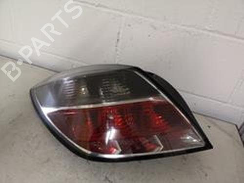 Used Left taillight OPEL ASTRA H (A04) 1.9 CDTI (L48) (150 hp) 8701231