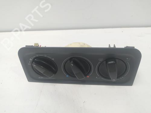 Used Climate control VW GOLF III (1H1) 2.0 (115 hp) 16013780