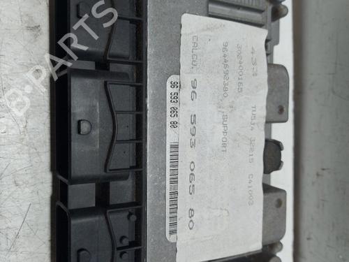 Used Engine control unit (ECU) Engine control unit (ECU) PEUGEOT 307 (3A/C) [2000-2012] 33245770 33245770