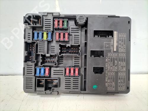 Used Fuse box NISSAN MICRA IV (K13K, K13KK) 1.2 (80 hp) 13747512