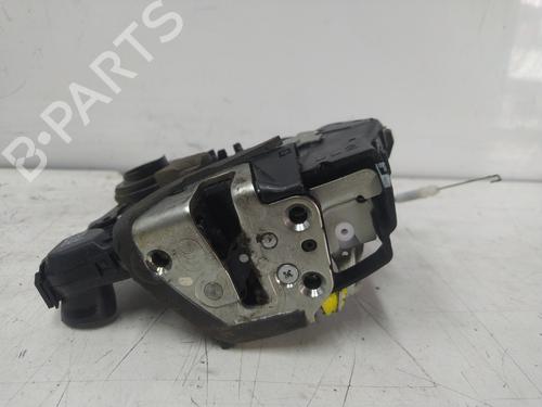 Used Front left lock TOYOTA AVENSIS (_T25_) [2003-2008]  16677674