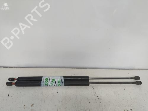 Used Tailgate lift support VW TRANSPORTER T4 Van (70A, 70H, 7DA, 7DH) 1.9 TD (68 hp) 15511097