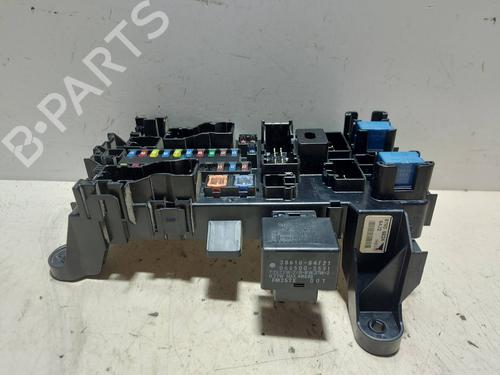 Fuse box SUZUKI GRAND VITARA II (JT, TE, TD) 1.9 DDiS All-wheel Drive (JT419, TD44, JB419WD, JB419XD,... | BP23130828E1 - Image 2