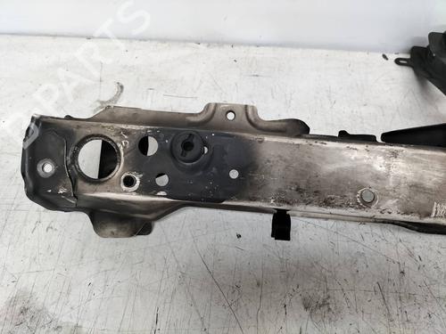 Crossmember TOYOTA COROLLA Verso (ZER_, ZZE12_, R1_)  | BP11138382C162 