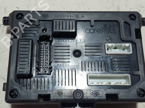 Fuse box RENAULT CLIO III (BR0/1, CR0/1)  | BP17585766E1 