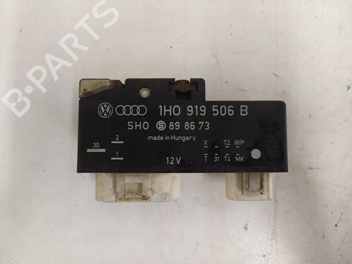Used Electronic module Electronic module SEAT CORDOBA (6K1, 6K2) 1.9 TDI (90 hp) 40188405 40188405