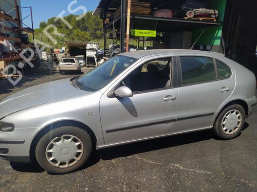 Left front window switch SEAT LEON (1M1) 1.6 16 V | BP19077377I27 