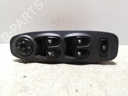 Used Right front window switch HYUNDAI ACCENT II (LC) [1999-2012]  8709660