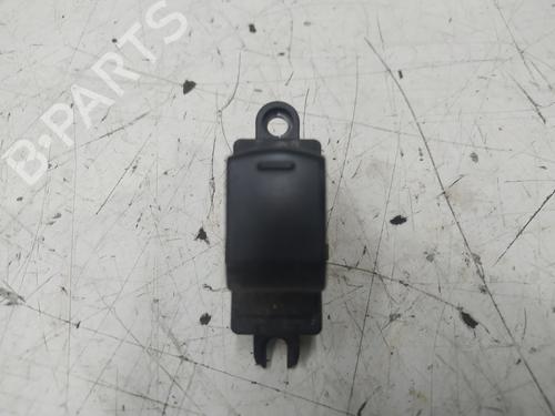 Used Right rear window switch NISSAN QASHQAI / QASHQAI +2 I (J10, NJ10, JJ10E) 1.5 dCi (106 hp) 21726467