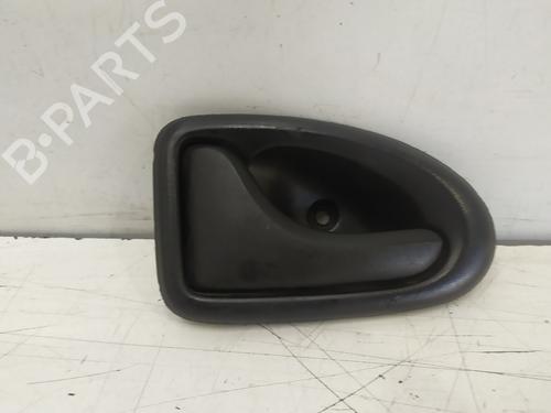 Used Front left interior door handle NISSAN INTERSTAR Van (X70) dCi 100 (99 hp) 25495199