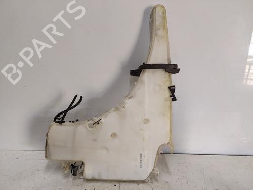 Used Windscreen washer tank BMW X1 (E84) xDrive 18 d (143 hp) 20109737