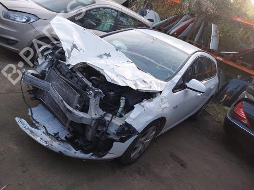 Used Parts OPEL ASTRA J Sports Tourer (P10) 4680230