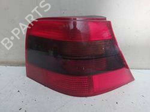 Højre baglygte VW GOLF IV (1J1) 1.6 (100 hp) 8714045