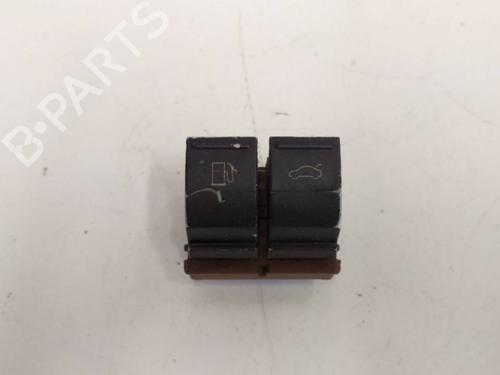 Used Switch Switch VW PASSAT B6 (3C2) [2005-2011] 39693883 39693883