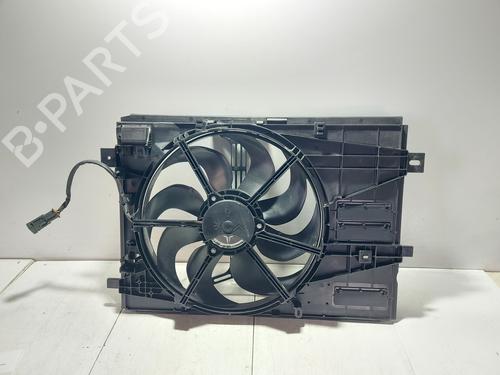 Used Radiator fan Radiator fan 32251130 32251130