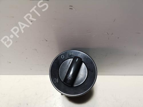 Used Headlight switch VW POLO (9N_, 9A_) 1.2 12V (64 hp) 16580596