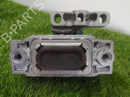 Engine mount VW GOLF VI (5K1) 1.6 TDI | BP8761593M89