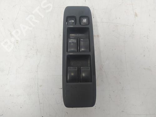 Used Left front window switch NISSAN PRIMERA (P11) [1996-2001]  16541638