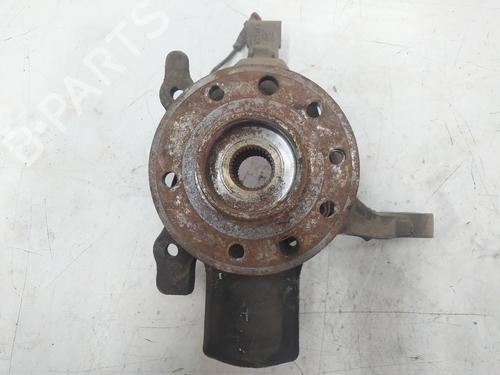 Used Left front steering knuckle OPEL ASTRA H GTC (A04) [2005-2010]  17511136