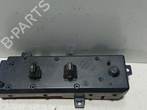 Used Right front window switch JEEP GRAND CHEROKEE II (WJ, WG) [1998-2005]  18109555