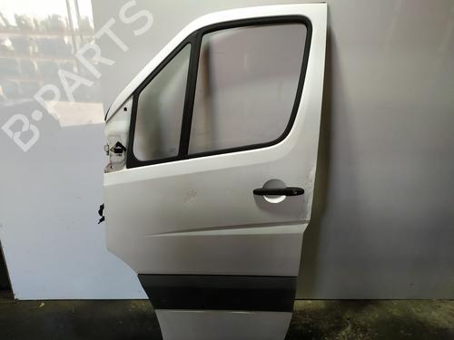 Used Left front door Left front door MERCEDES-BENZ SPRINTER 3,5-t Van (B906) 313 CDI (906.631, 906.633, 906.635, 906.637) (129 hp) 34247629 34247629